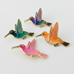 Pin Colibrí